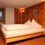 Bruegglers Ferienhaeuser * Sankt Leonhard im Pitztal