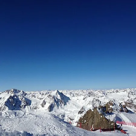 Bruegglers Ferienhaeuser Sankt Leonhard im Pitztal