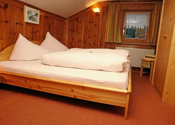 Casa vacanze Bruegglers Ferienhaeuser Sankt Leonhard im Pitztal