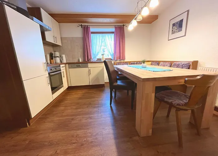 Bruegglers Ferienhaeuser Sankt Leonhard im Pitztal