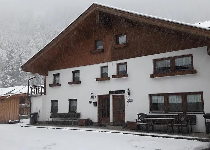 Bruegglers Ferienhaeuser *